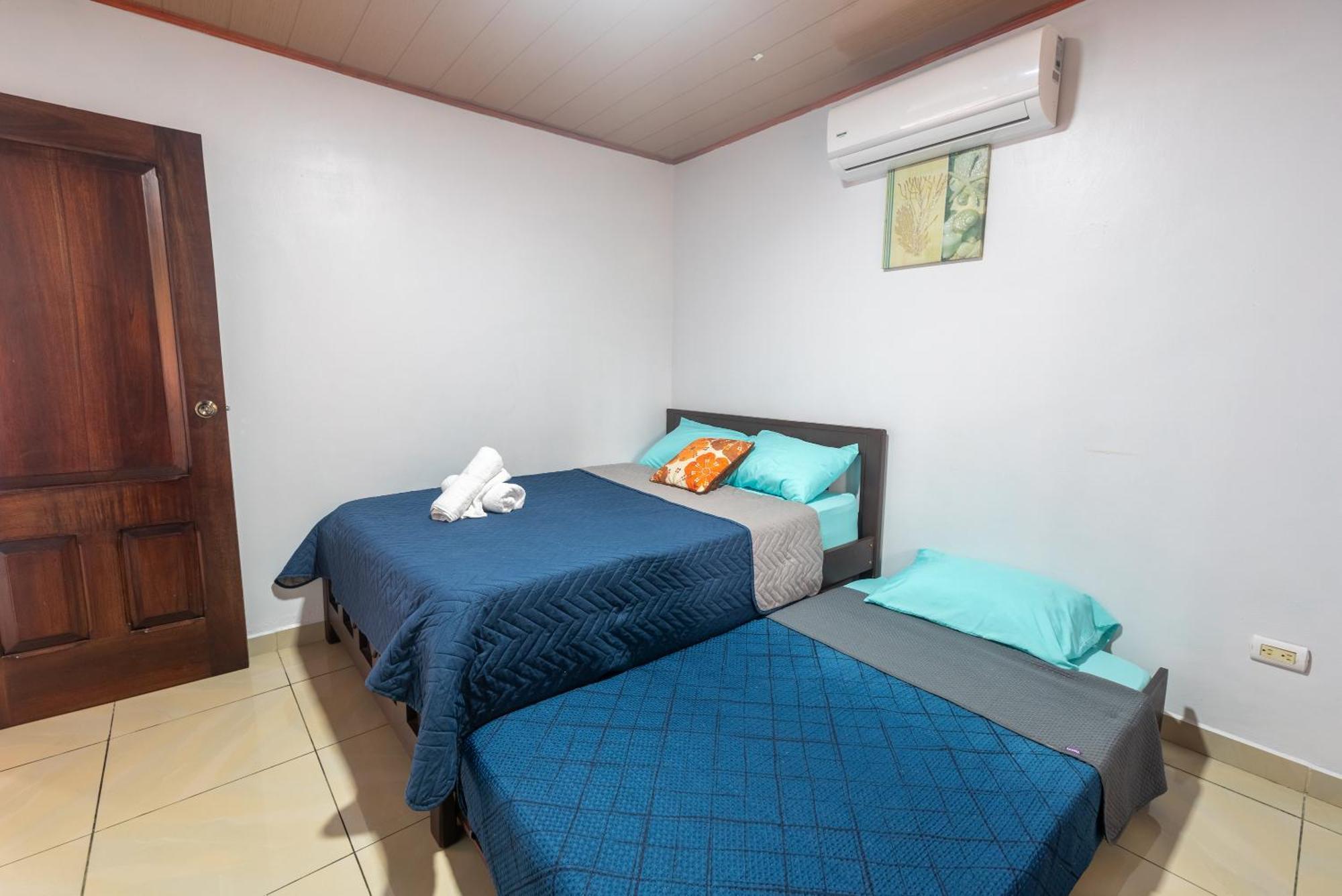 Villa Jade, La Fortuna Downtown ภายนอก รูปภาพ